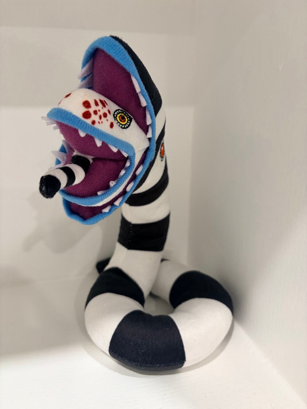 Beetlejuice Sandworm 8” Plush Figure Tim Burton Toy